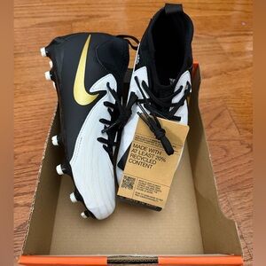 🔥 NIKE Kids Phantom Luna 2 Academy MG Soccer Cleats Size 1.5 Youth Boys Gold